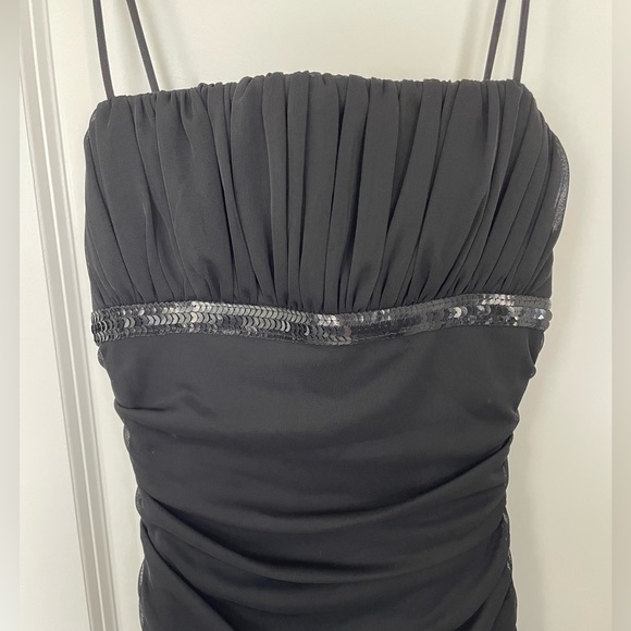 Semi-formal Junior’s Dress - Picture 7 of 17